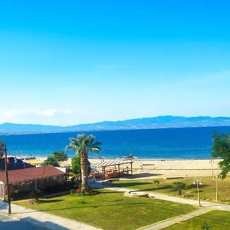 Aparthotel Jimmy's Nea Poteidaia