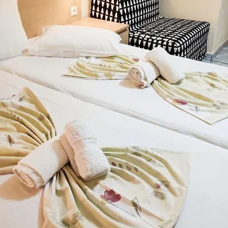 Jimmy's Aparthotel Nea Poteidaia