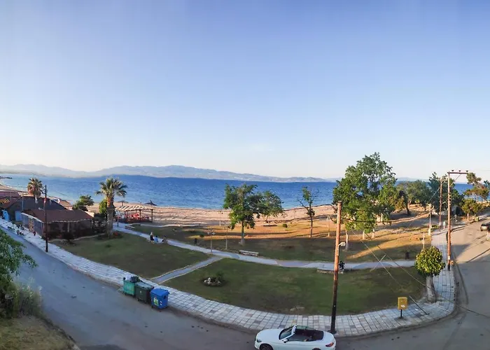 Jimmy's Apartahotel 4*